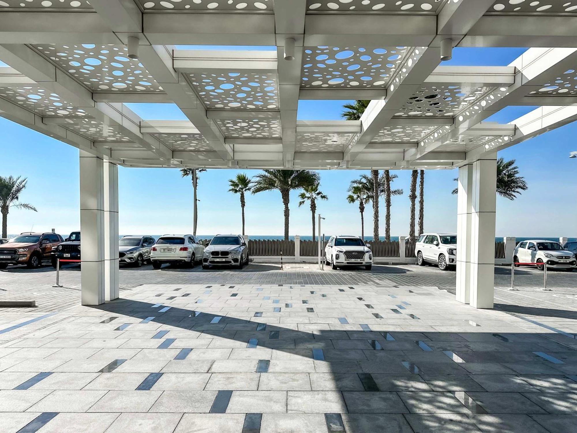 Spacious Beachfront 2 Bedroom Apartment - The 8 Dubaï Extérieur photo