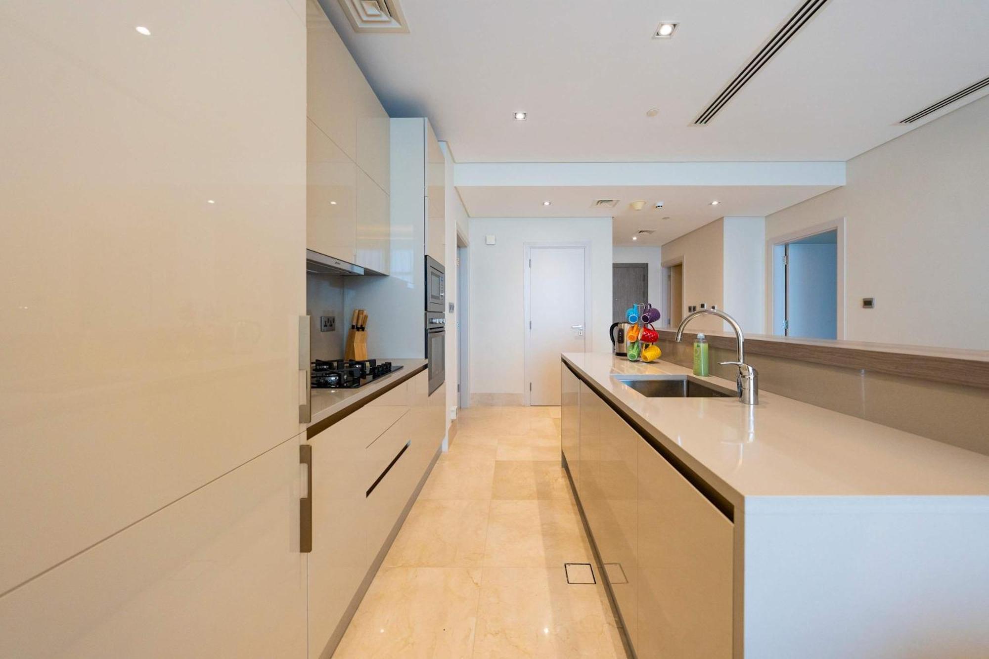 Spacious Beachfront 2 Bedroom Apartment - The 8 Dubaï Extérieur photo
