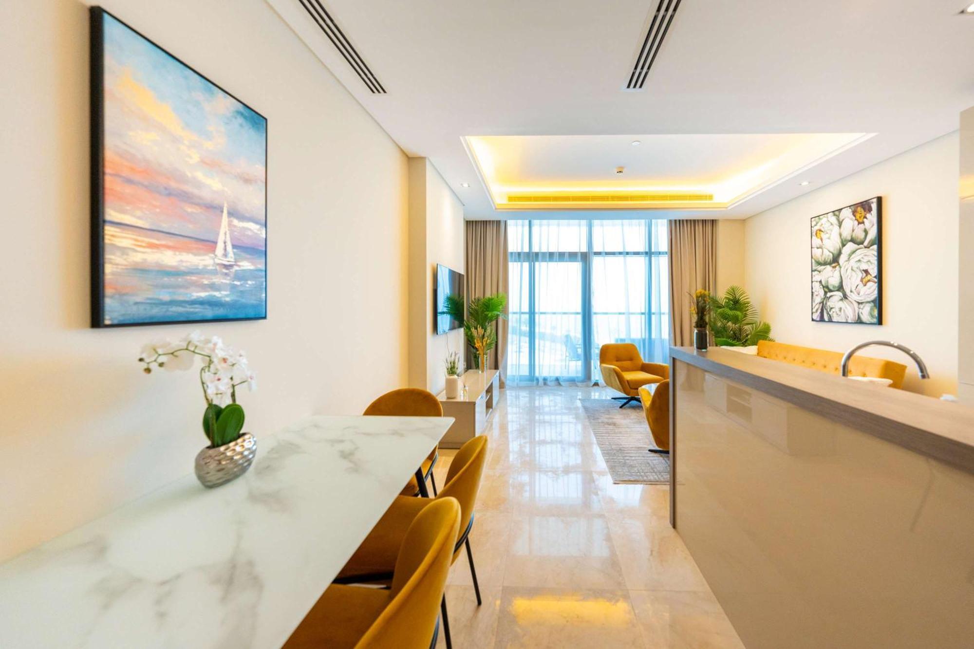 Spacious Beachfront 2 Bedroom Apartment - The 8 Dubaï Extérieur photo